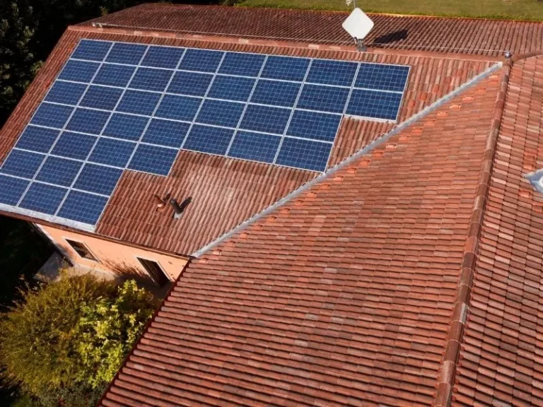 installation de panneaux photovoltaïques dans le 17