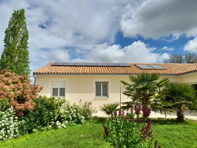Énergie solaire photovoltaïque dans le 17